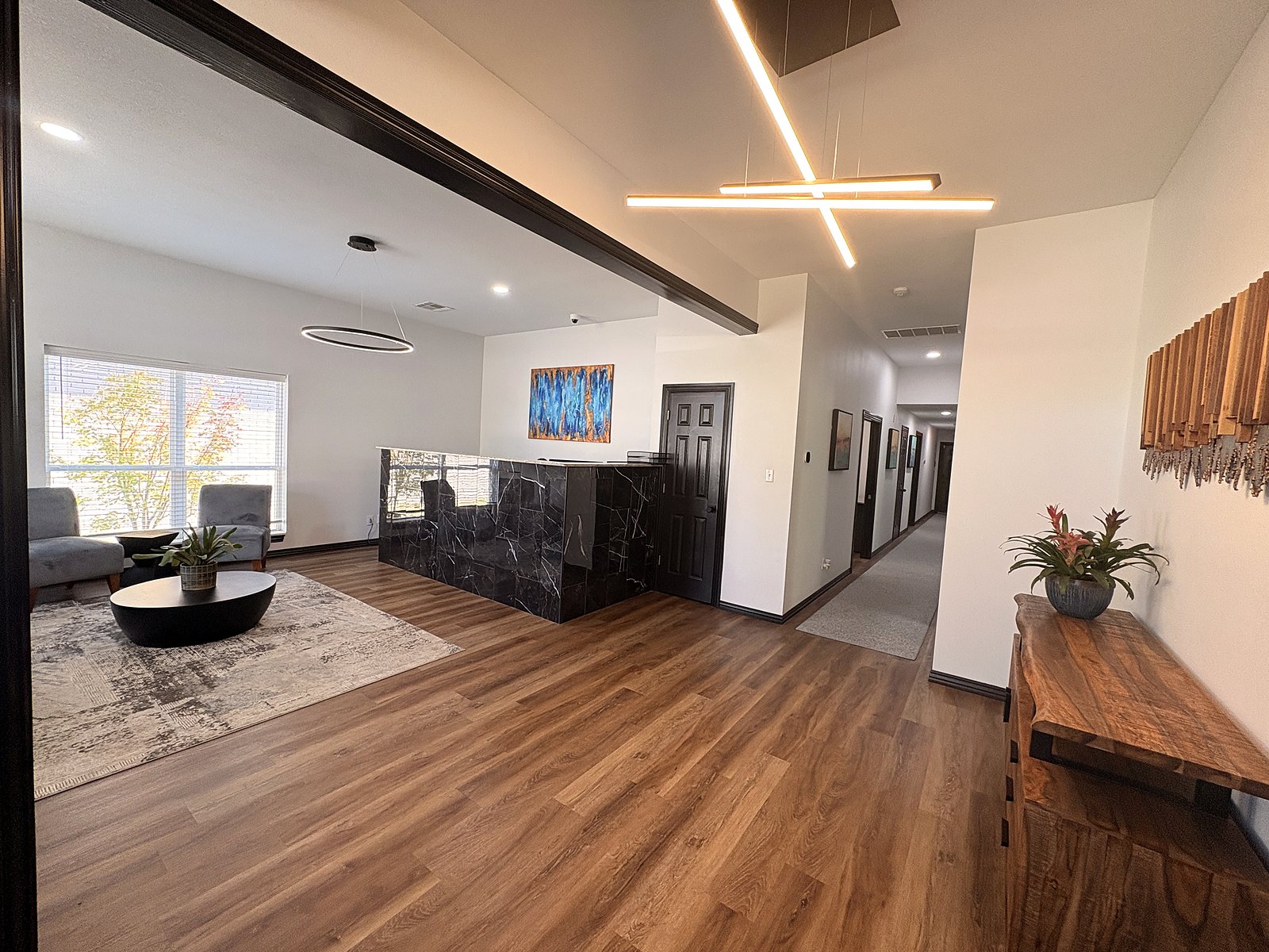 The reception area of the Sexton & Masri Law Firm office at 605 S. 21st Street in Fort Smith